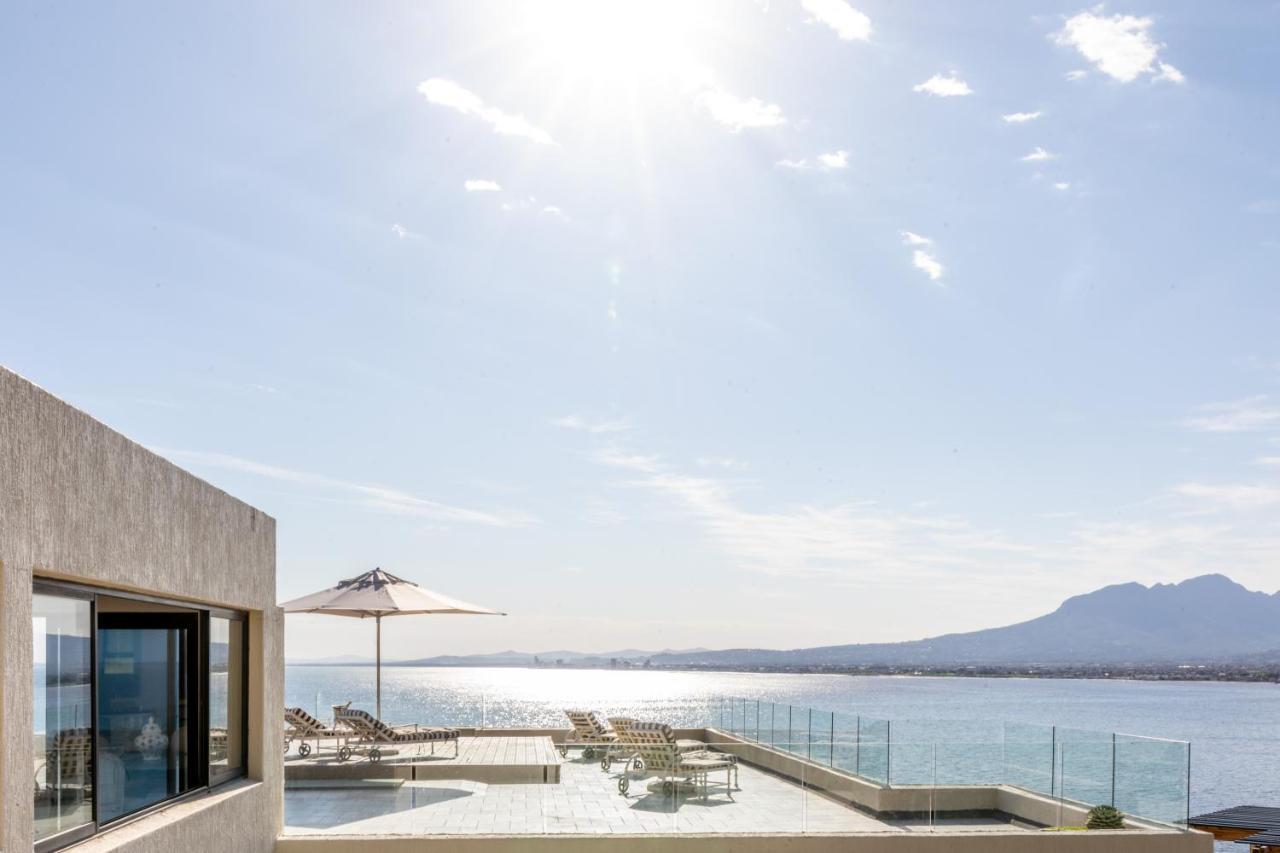 Oceana Palms Luxury Guest House Gordonsbaai Buitenkant foto