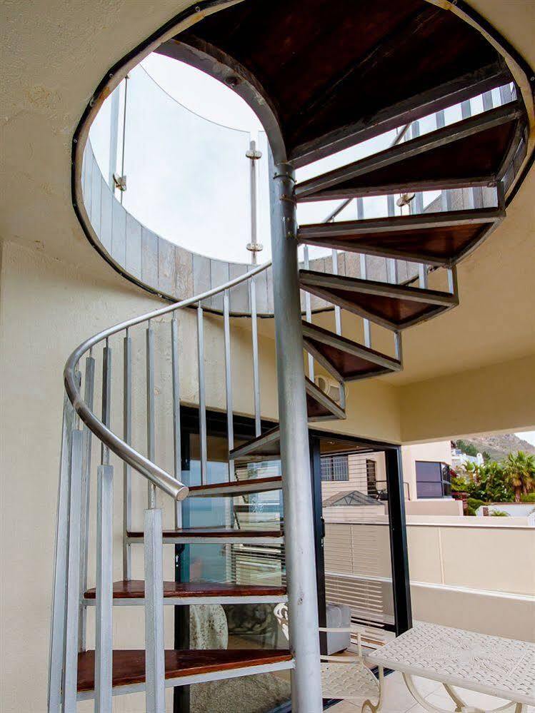 Oceana Palms Luxury Guest House Gordonsbaai Buitenkant foto