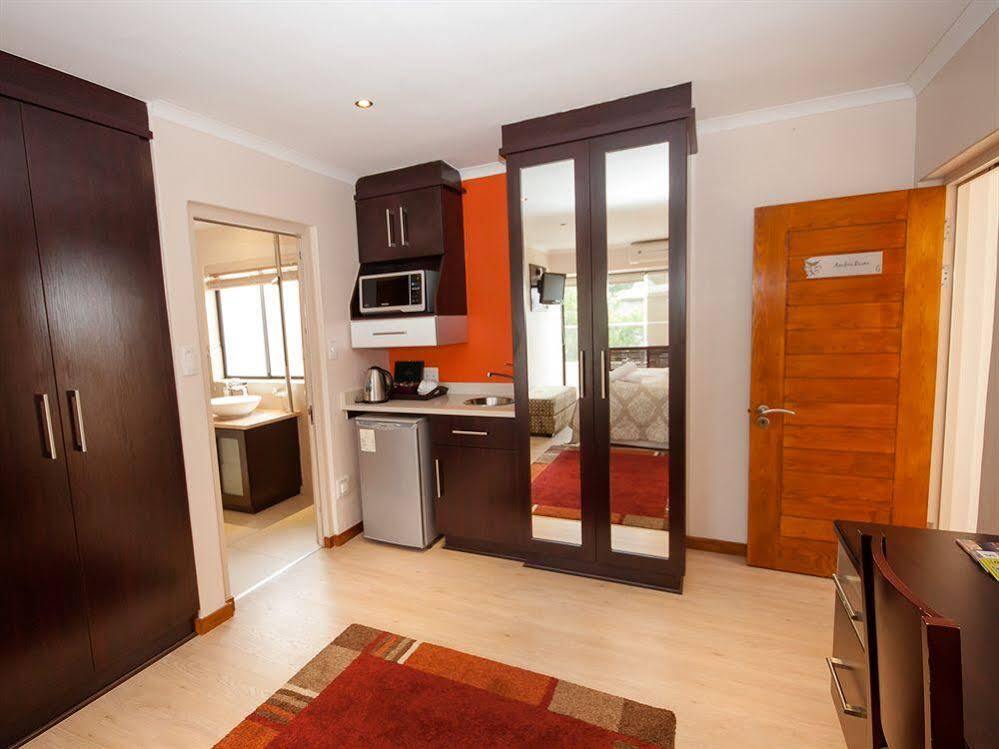 Oceana Palms Luxury Guest House Gordonsbaai Buitenkant foto